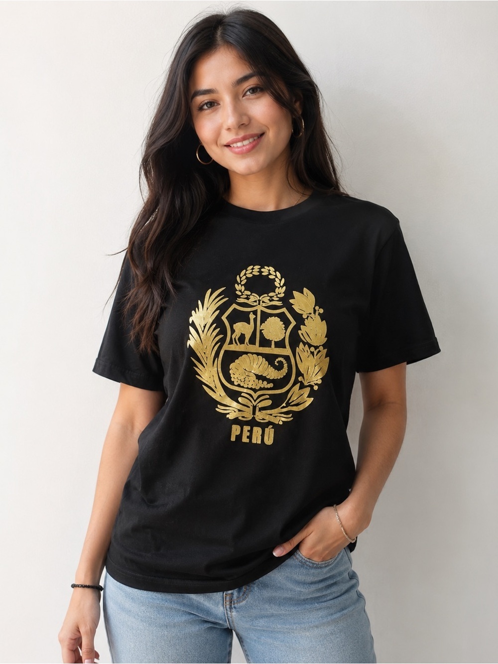 Y-Shirt Peru Unisex Black with Gold Crest – New With Tags – Size M